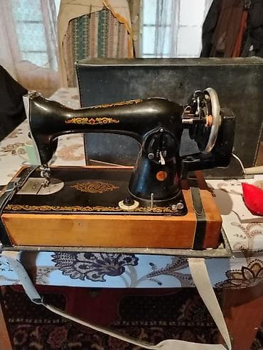 yamaha sintezator satilir: Klassik dizaynlı mexaniki tikiş maşını - Korpus: qara metallik gövdə — 2