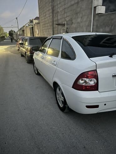 ваза стеклянная прозрачная высокая без узора: ВАЗ (ЛАДА) Priora: 1.6 л | 2012 г. 268706 км Седан — 12