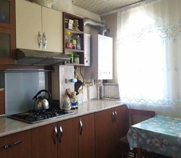 1 hazır mənzil satıb: Gəncə, 3 otaqlı, Köhnə tikili, 66 kv. m — 9