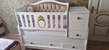 Uşaq masaları: Oğlan və qız üçün, Dördbucaq, Beşik, Dəst ilə, Matrassız, Yellənmə mexanizmsiz — 1