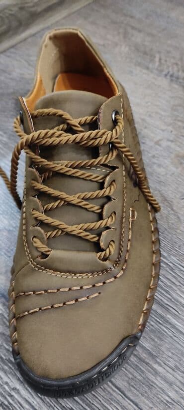 hamam xalatları instagram: Model təzə ayaqqabı təzə .Çox keyfiyyətli, rahat və yüngül ayaqqabı 44 — 5