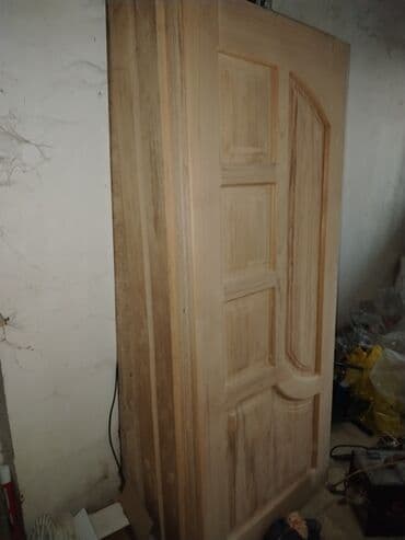 Quru inşaat materialları: Fıstıq qapılar. Təzədir. Molyarda olmuyub, zamokları yoxdur. Qiymət 4 — 3