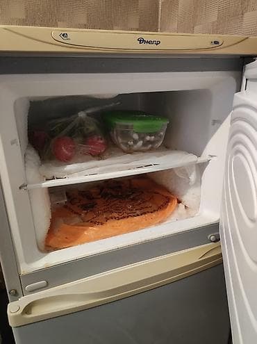 fujitsu siemens azerbaijan: 2 qapılı Dnepr Soyuducu Satılır, rəng - Boz — 3