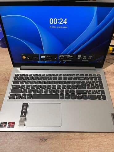 Фото и видеокамеры: Lenovo noutbuk - Model xətti: Lenovo (gövdədə loqo). Gümüşü rəng — 3