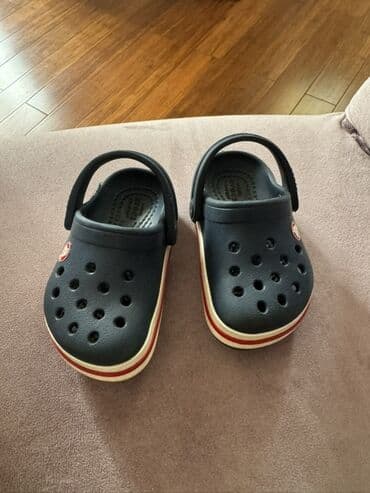 Пиджаки: Босоножки, Для мальчиков, 20, Crocs — 1