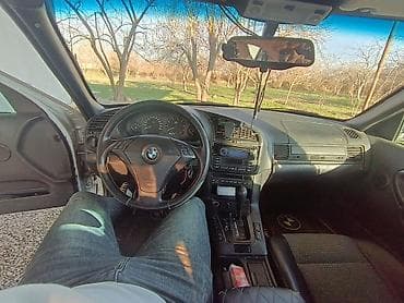 Avtomobil alışı: BMW 3 Series E36 sedan - Kuzov: gümüşü rəng, 4 qapı - Disk və — 4