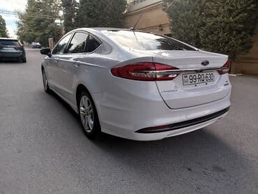 c klass mersedes: Ford Fusion: 2 l | 2018 il 502503369 km Sedan — 10