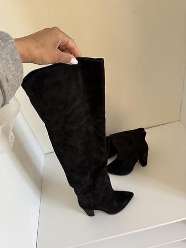 Qadın dizə qədər çəkmə – qara süet - Material: yumşaq süet (mattan