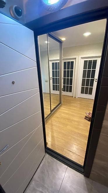 neftciler satilan evler: Bakı, 3 otaqlı, Köhnə tikili, 88 kv. m — 1