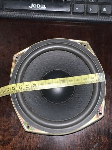 Микрофоны: Б/у Acoustic Energy Колонка, Тип - Сабвуфер, цвет - Черный — 2