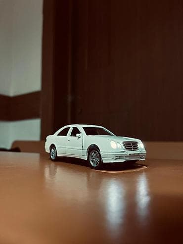 Детская одежда и обувь: 10 aznden başlayan qiymətlərlə satılır 1:16, 1:18,1:24,1:32,1:36 — 2