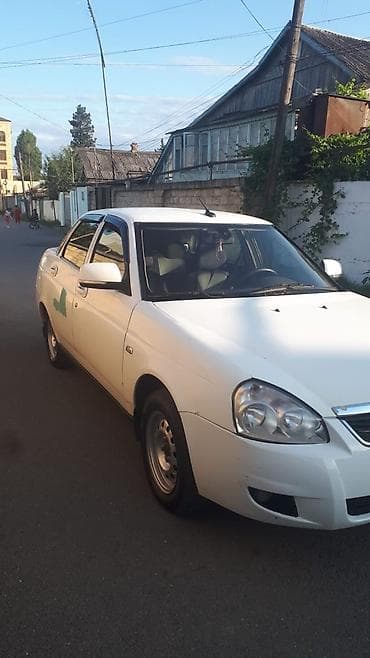 qaz 53 su: VAZ (LADA) Priora: 1.6 l | 2013 il 400000 km Sedan — 4