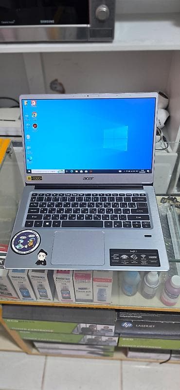 Prosessor	Intel Core i3-10110U up to 2.59GHz Operativ yaddaş	4GB DDR4