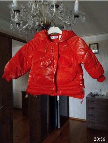 oglan usagi ucun kurtkalar: 2,yaş,qız,üçün. 
Gətirilmə.
Привозная — 1