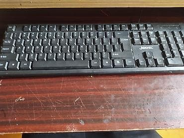 komputer setup: Masaüstü kompüter seti Tərkib: - Striker korpuslu sistem bloku (ön — 5