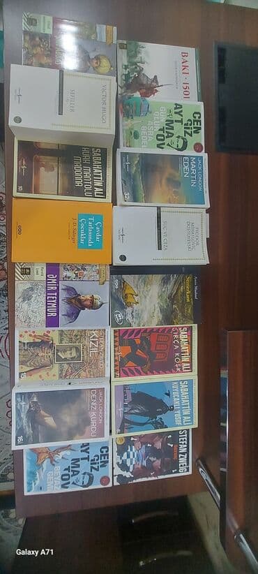 turk samavarı: Kitab dəsti – müxtəlif janrlar və müəlliflər • Klassiklər: - Fyodor — 1