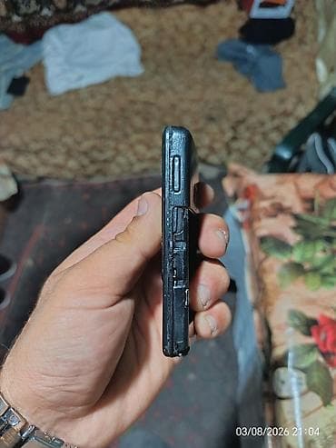 thunderbolt hdmi kabel: Klassik düyməli mobil telefon (slayder korpus) Xüsusiyyətlər: - — 1