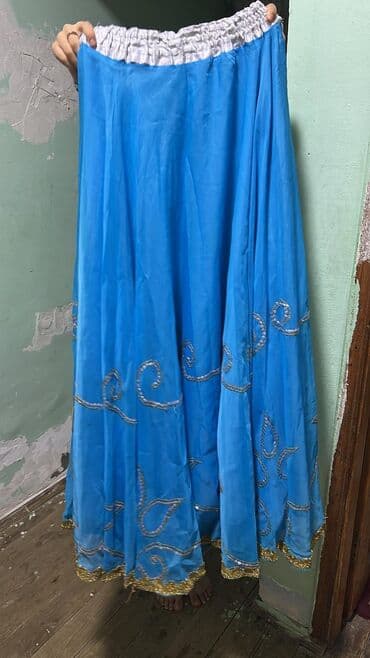 izabel ayaqqabi evi: Mavi rəngdə milli üslubda ətək və şal dəsti. - Parça: yüngül, axıcı — 1