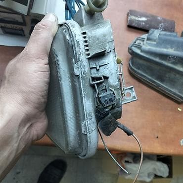 İşıqlandırma sistemləri: Sol, Duman əleyhinə faralar, Mercedes-Benz, Orijinal, İşlənmiş — 2