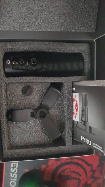 sekaku mikrofon: GXT 258 FYRU Mikrofon Hediye gelib isledilmiyibdir. USB 4-IN-1 — 7