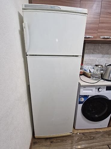 Duxovkalar: İşlənmiş 2 qapılı Stinol Soyuducu Satılır, rəng - Ağ — 1