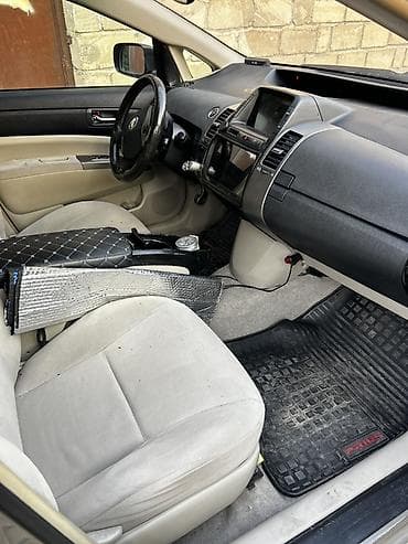 zil satilir: Toyota Prius: 1.5 l | 2007 il Sedan — 3