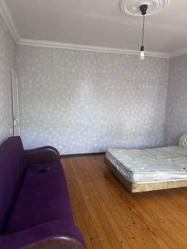 Bınede savxozda 1 otaqlı ev kıraye verılır aileye verilir