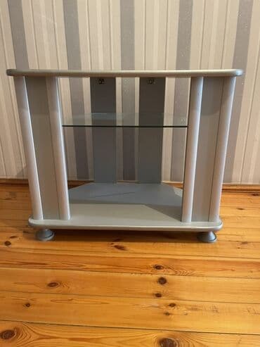 столешница под раковину: Düz TV altlığı, Polkalı, Laminat — 1