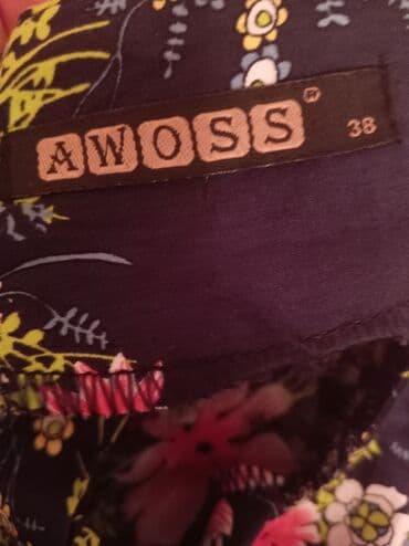 zovqlu qadin geyimleri instagram: Qadın paltarı – çiçəkli dizayn - Rəng: tünd fon üzərində parlaq — 6