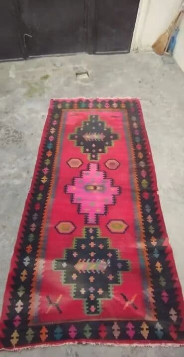 Güzgülər: Xalça Dekorativ — 1