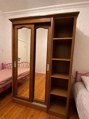 Ağac rəngində 3 qapılı dolab - Material: taxta teksturalı laminat/mdf