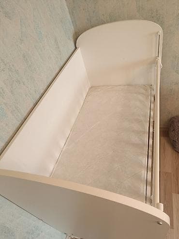 usaq dolablari: Oğlan və qız üçün, Dördbucaq, Beşik, Matras ilə, Yellənmə mexanizmsiz — 4