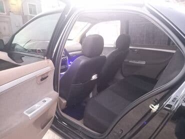 çin maşınları turbo az: Maşın: Qara rəngli sedan Xüsusiyyətlər: - Korpus: 4 qapılı sedan — 16