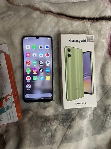 samsung netbook: Samsung Galaxy A05, 64 GB, rəng - Yaşıl, Sensor, Face ID — 2