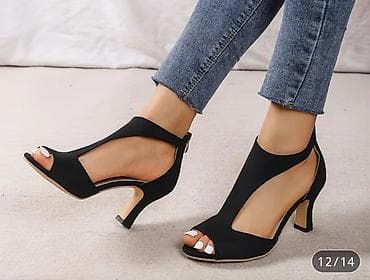 dini: Qadın üçün açıq burunlu, qara rəngli yüksək dabanlı sandal - Dizayn — 1
