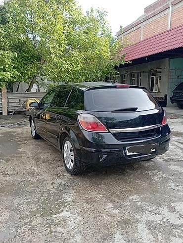 24 masin: Opel Astra: 1.3 l | Hetçbek — 3