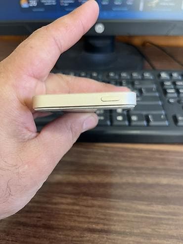 dubai iphone 13: IPhone SE, 64 GB, Qızılı, Barmaq izi — 6