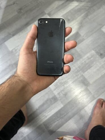 iphone 5s 32gb almaq: IPhone 7, 32 GB, Black Titanium, Barmaq izi, Simsiz şarj — 2
