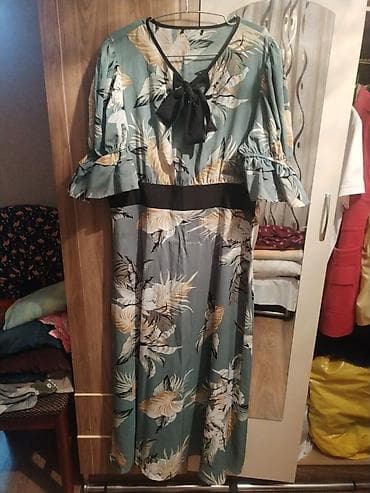 don formalari: Qadın donu – çiçək naxışlı, maxi uzunluq - Rəng: boz-yaşıl fon — 1