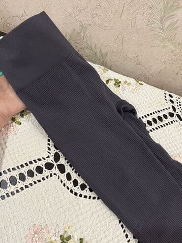 женские леггинсы на флисе: Qadın legginsləri - Rəng: tünd boz (qrafit). - Material: elastik — 1