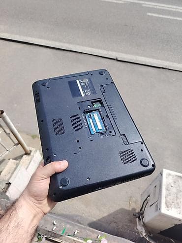 ucuz notebook: Dell Inspiron noutbuk - Model: Inspiron (ekranda “INSPIRON” — 2