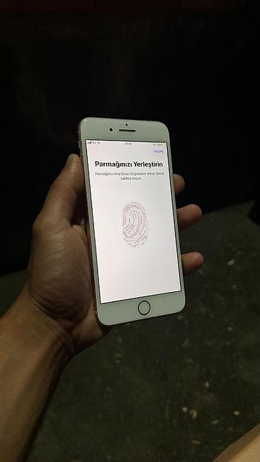 xbox seies s: IPhone 8 Plus, 64 GB, Rose Gold, Barmaq izi — 3