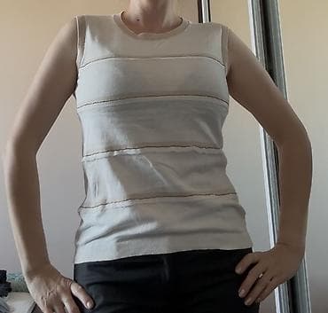 özcan zeynep örme: Qolsuz trikotaj top – Zendra Collection - Rəng: krem-ağ əsas, bej — 1