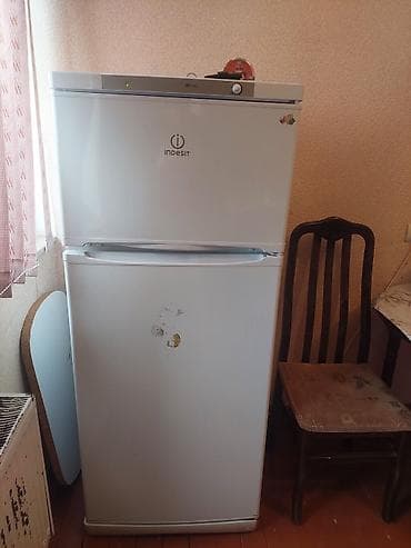 soni 2: 2 qapılı Indesit Soyuducu Satılır, rəng - Ağ — 4