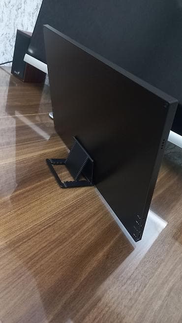 ipad 14 pro: Portable Monitor 4K Yenidir! Cızıq fln heçnə yoxdur. Yenilənmə tezliyi — 6