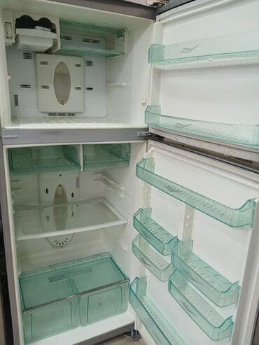 Mikrodalğalı sobalar: İşlənmiş 2 qapılı Teka Soyuducu Satılır, rəng - Boz, Təkərli — 3