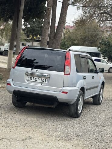 ниссан х трейл цена бу: Nissan X-Trail: 2 l | 2000 il Universal — 1
