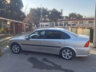 kran satilir: Opel Vectra: 1.6 l | 1997 il 550000 km Sedan — 4