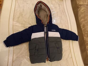sumqayıtda kurtka: Uşaq kurtkası.Almaniyadan alinib. az işlenib. 6 aydan yuxari uşaqlar — 8