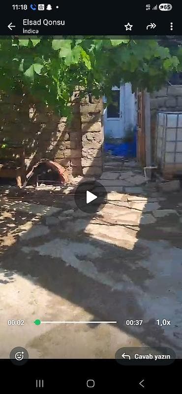salyanda: Ev satilir 4 sotun icindedi 5 otaq 7 das kursunde tikilib yaninda — 9